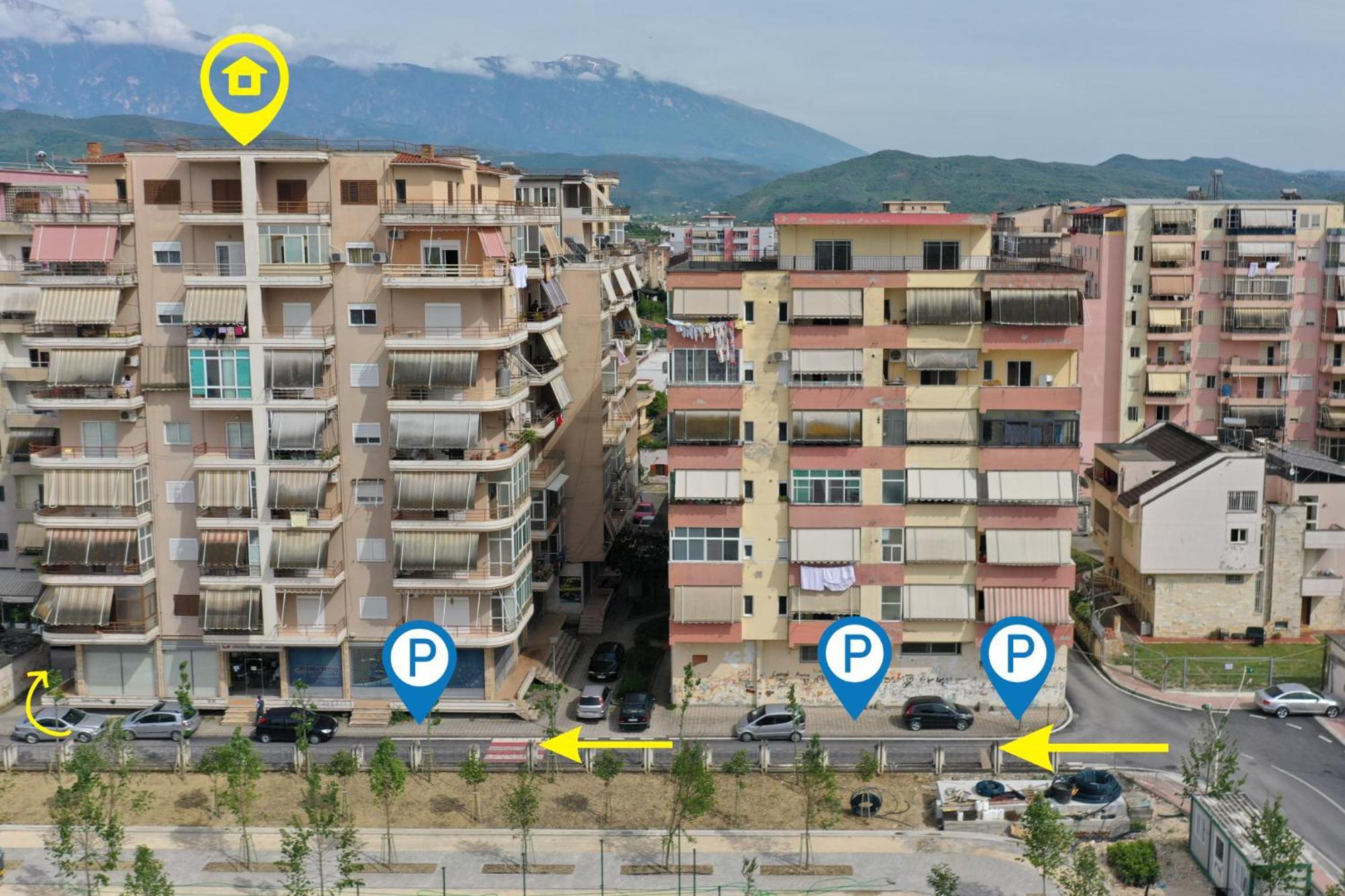 Berat City Panorama 1 Buitenkant foto